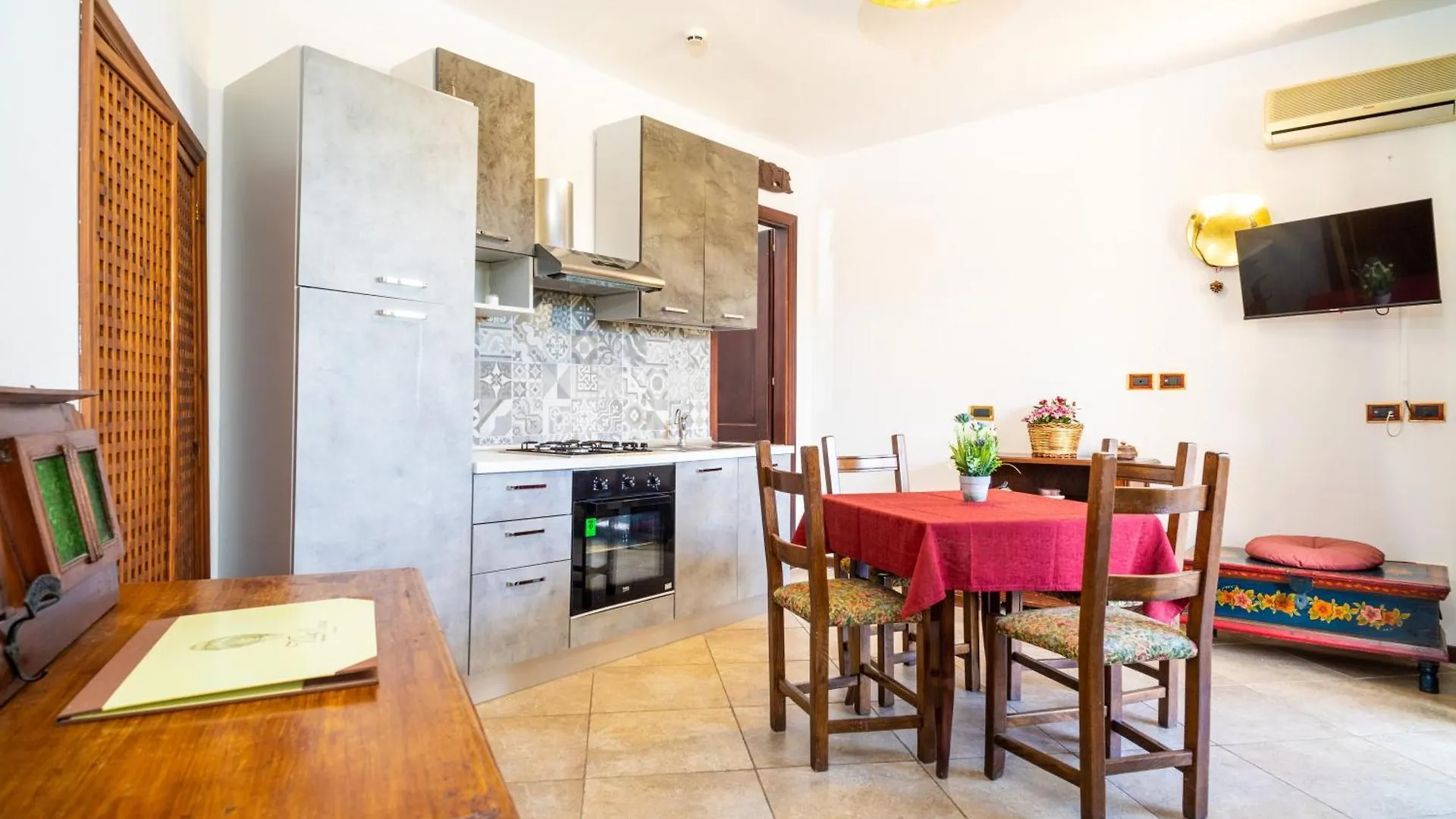 Апартаменты Garden Cottage I Dammusi - Ulivo Кастельмола